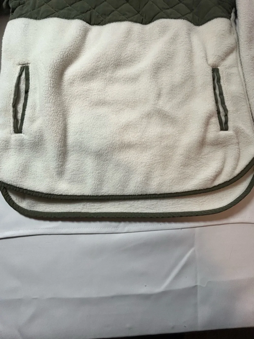 Abercrombie & Fitch Cream Sherpa Fleece with Olive Trim - Picture 6 of 15